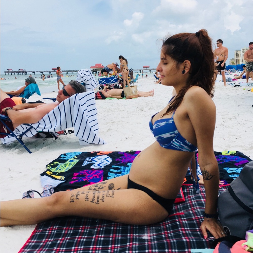 Meet your Posher, Angela